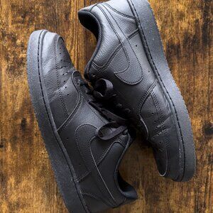 Men's Nike Court Vision Low Next Nature Sneakers (Black)